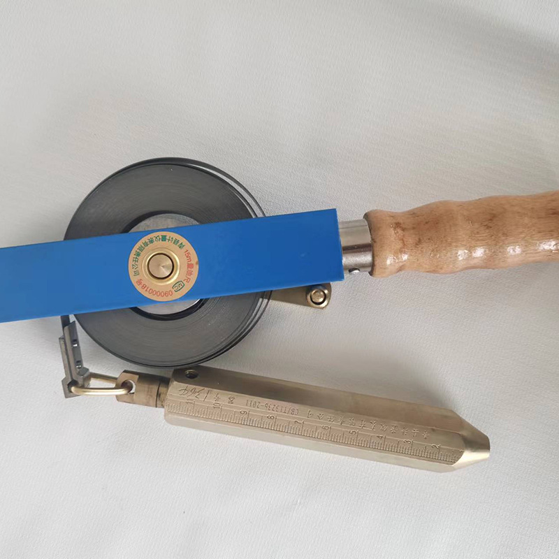 測深量油尺：準確測量，守護每一滴油品的安全與質(zhì)量