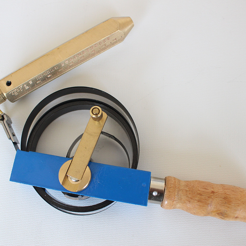 深入了解測深量油尺：構(gòu)造、功能